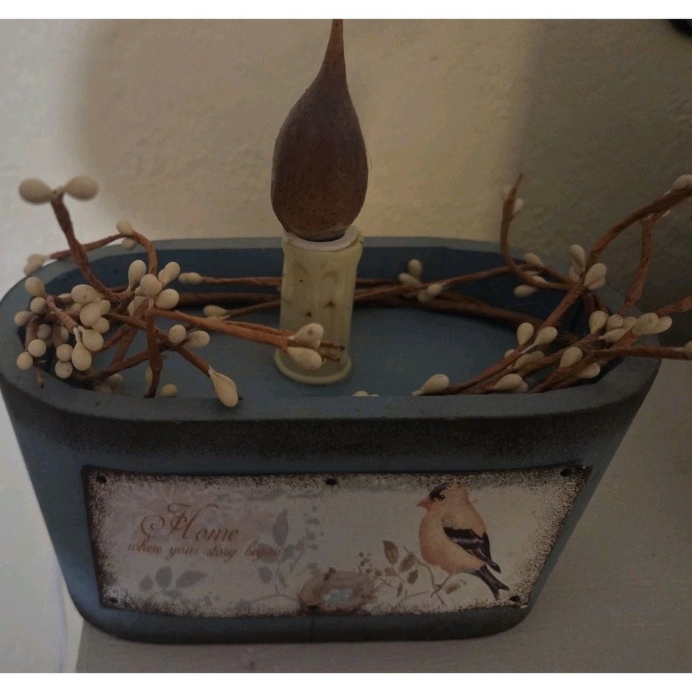 Vintage Nantucket Electric Candle Light  Rustic Blue Wooden Base 6 inch x 4 inch - Picture 3 of 8